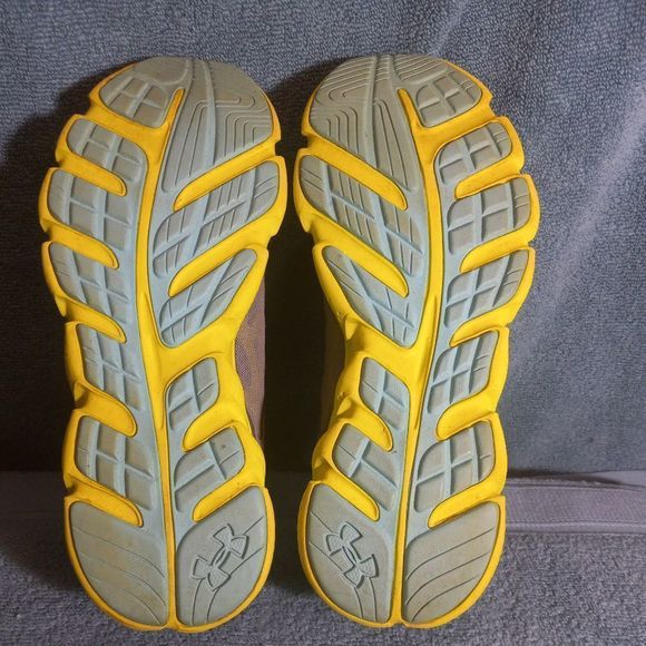 UNDER ARMOUR Womens Micro G Training Running Shoes Gray Pink Sz 9.5 EUC! - Picture 5 of 6